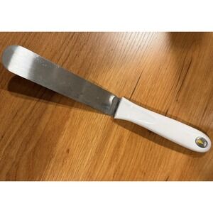 Wilton 13" Offset Icing Spatula White Handle Stainless Steel Cake Decor